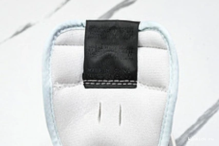 Low 1 AIR JORDAN 1207